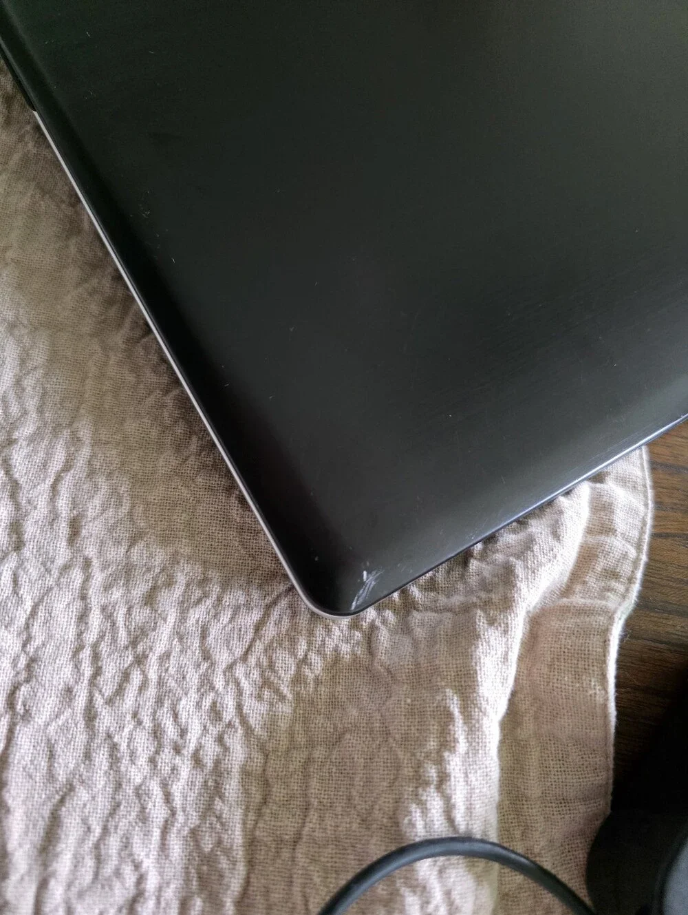 ​ASUS S400C Touchscreen Ultrabook/Laptop with Charger – Excellent Very Light Use